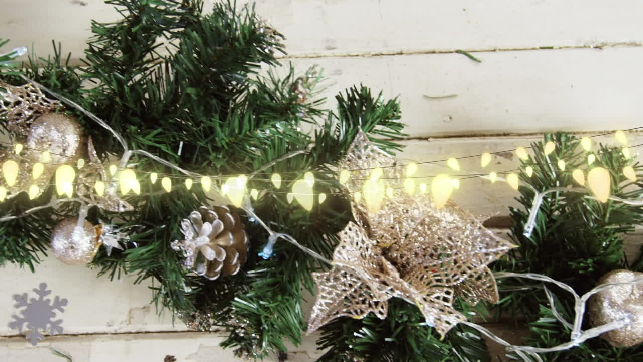 animación de luces de cuerda y decoraciones navideñas