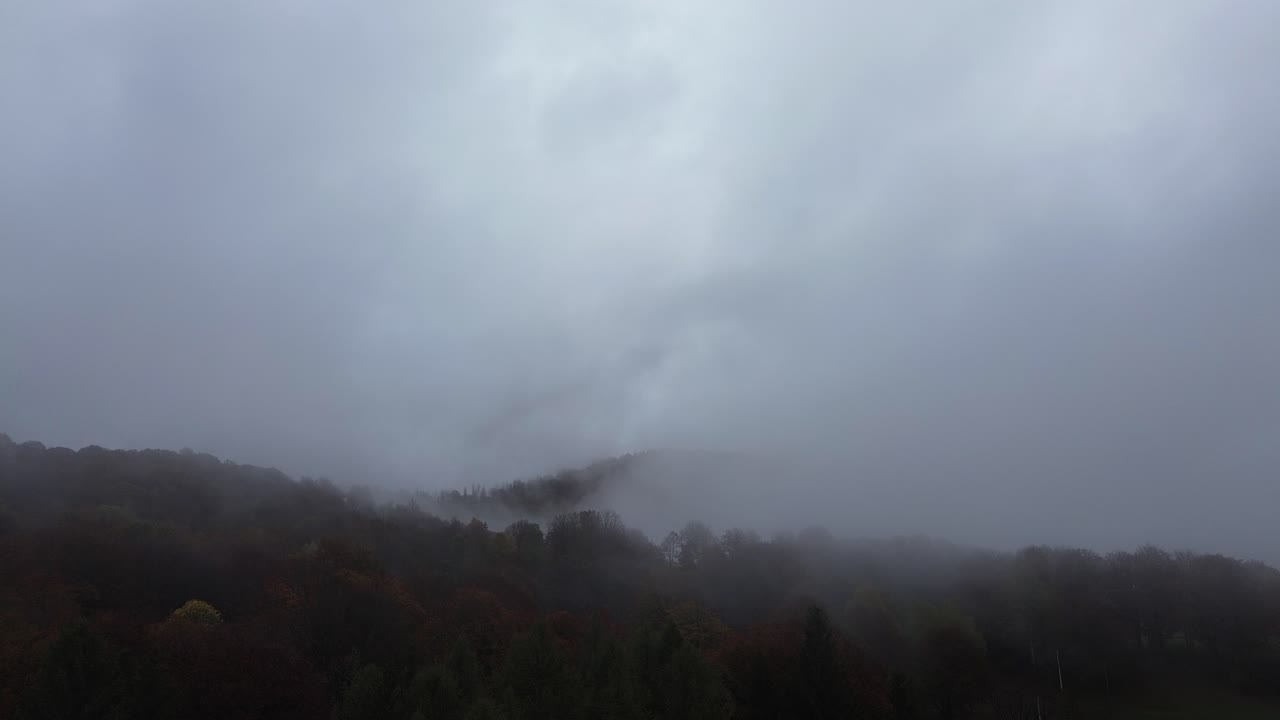White clouds covering a mountain are nature's embrace and admiring them brings with it nostalgia and a cold ambiance that provokes feelings of confusion