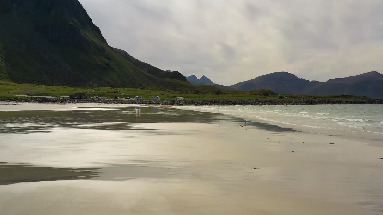 plage des îles de l'archipel de lofoten