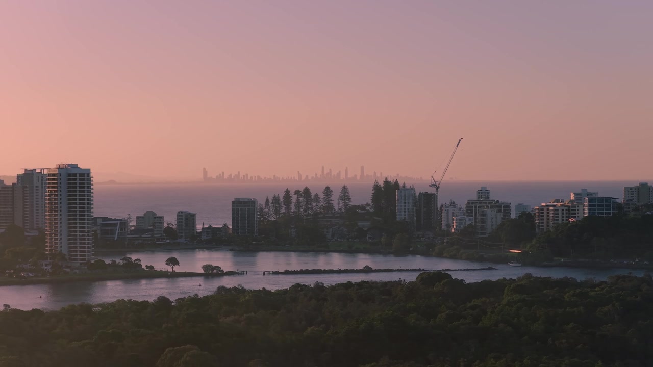 Vista Aerea Del Fiume Tweed E Tweed Heads Nel Nuovo Galles Del Sud E Coolangatta Nel Queensland, Australia.
