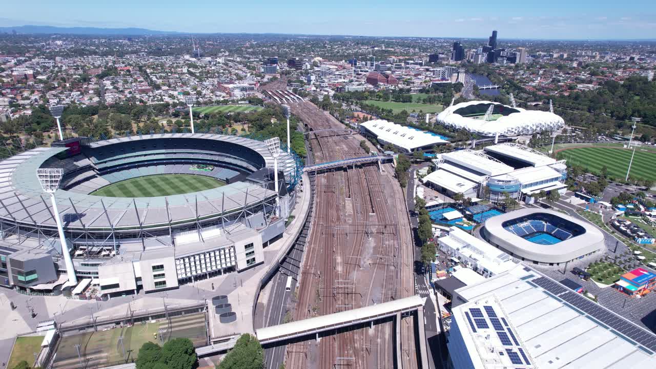 melbourne sports precinct mcg, rod laver area aami park를 통한 항공
