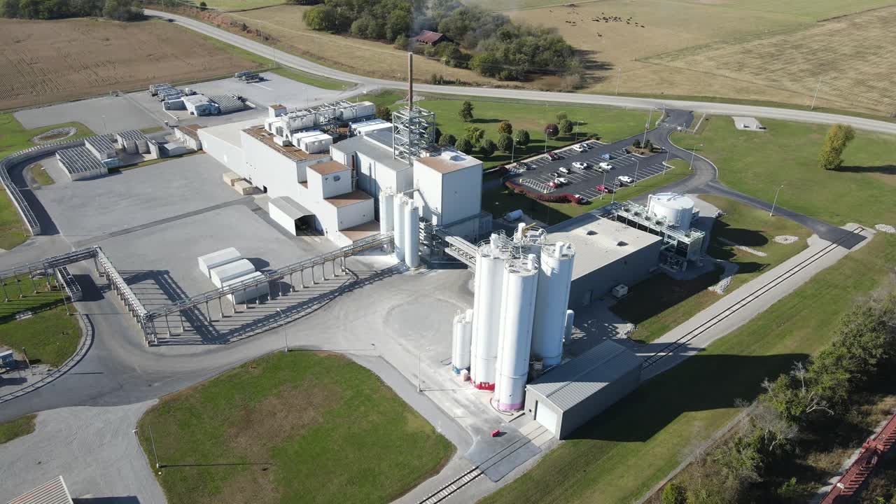 Aerial orbit of fiberglass factory in clarksville tennessee