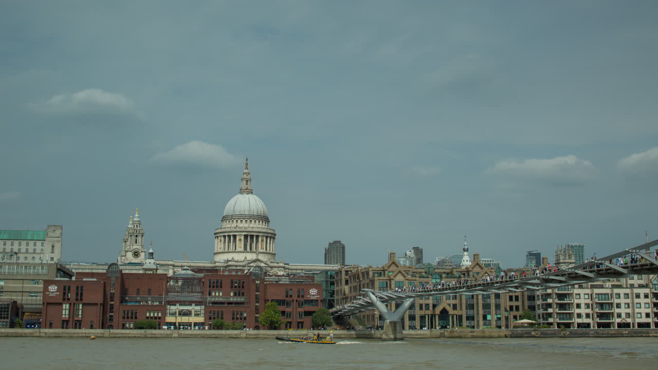 세인트 폴 밀 브리지 4k 01