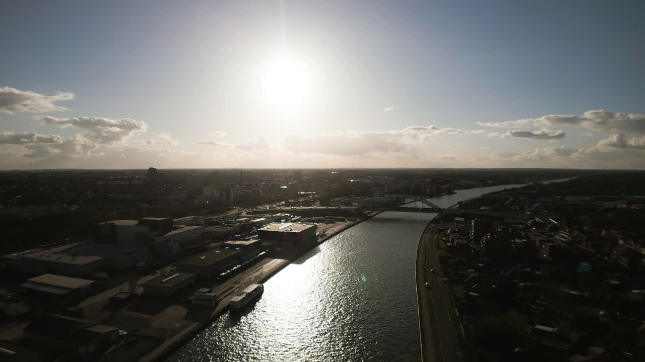 알버트 카날 의 운하 의 공중 사진