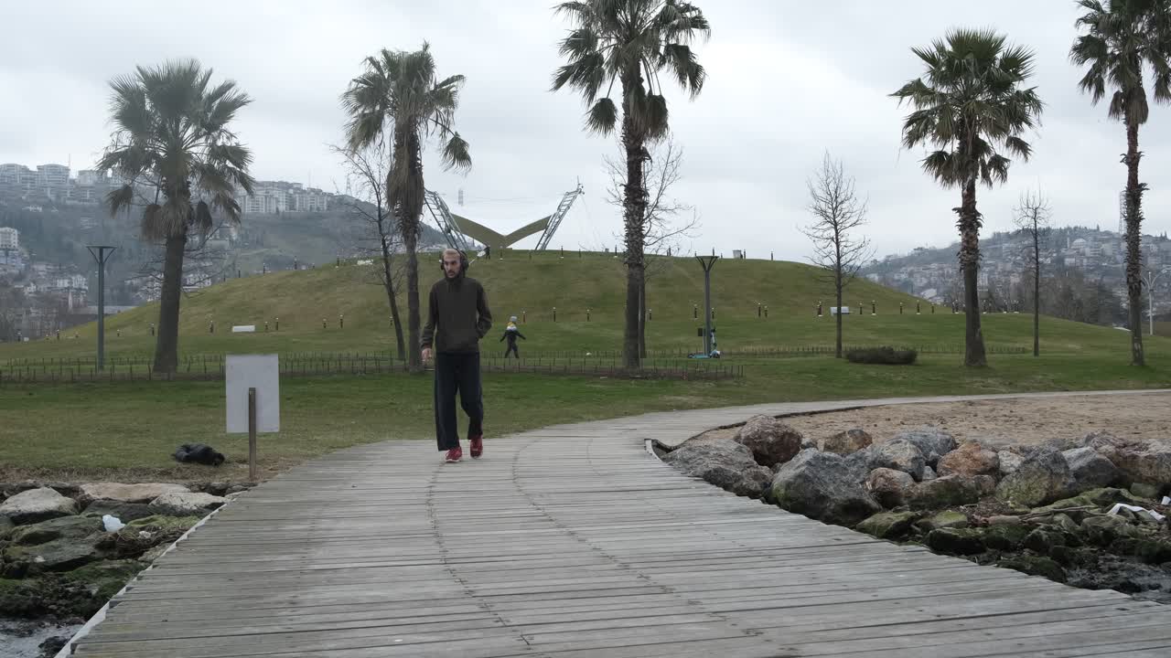 pasar tiempo en el muelle