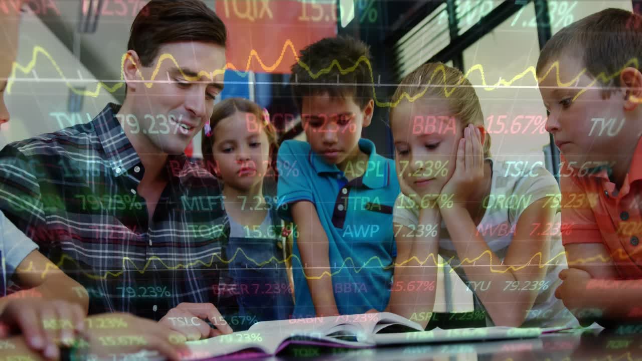 animación del procesamiento de datos financieros en un grupo diverso de alumnos diversos con un maestro masculino