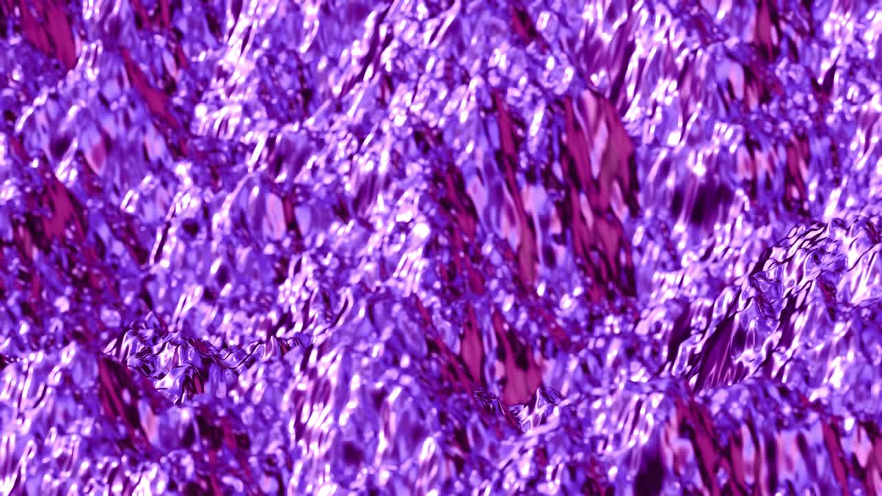 montaña líquida de metal púrpura que se desliza