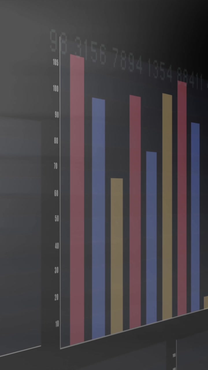 Animación de múltiples pantallas con procesamiento de datos estadísticos sobre un fondo gris.