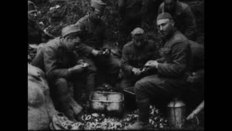 rations are delivered to hungry soldiers in world war one