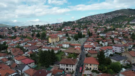 Blick-Von-Oben-Auf-Den-Friedhof-Von-Sarajevo