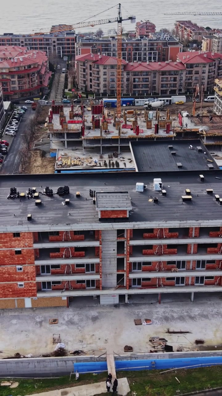 Desarrollo urbanístico en Nesebar, Bulgaria, con vistas a la ciudad