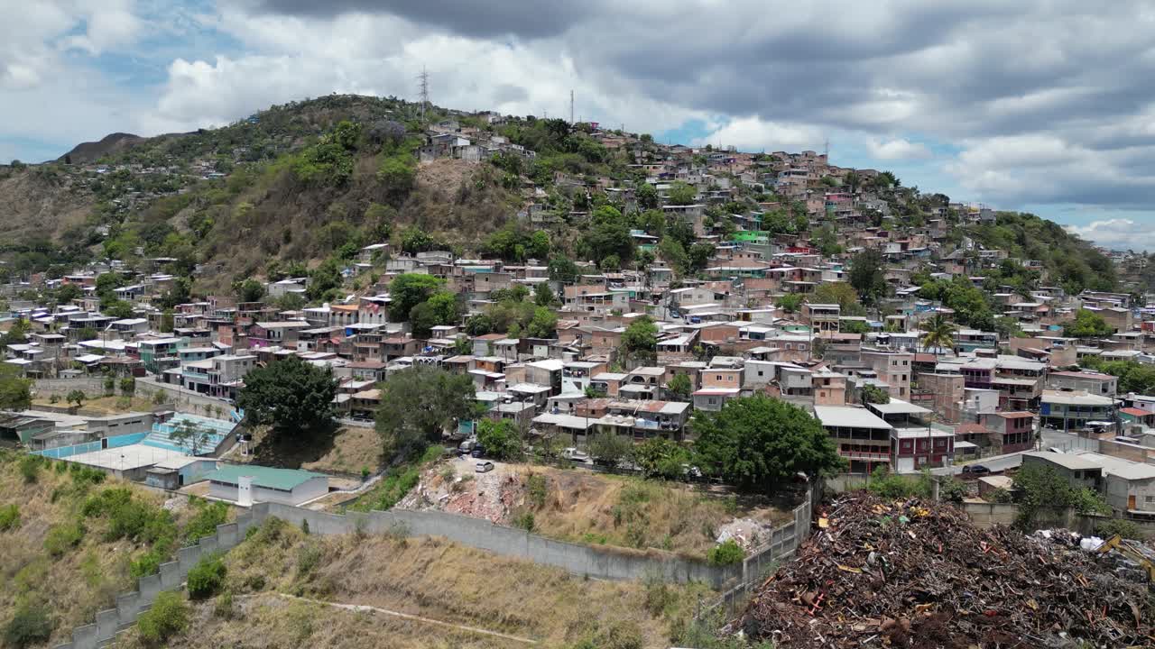 View of poor neighborhood of Tegucigalpa with high rates of violence, Honduras