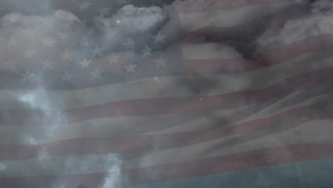 animación de la bandera de los estados unidos ondeando sobre un cielo nublado y tormentoso