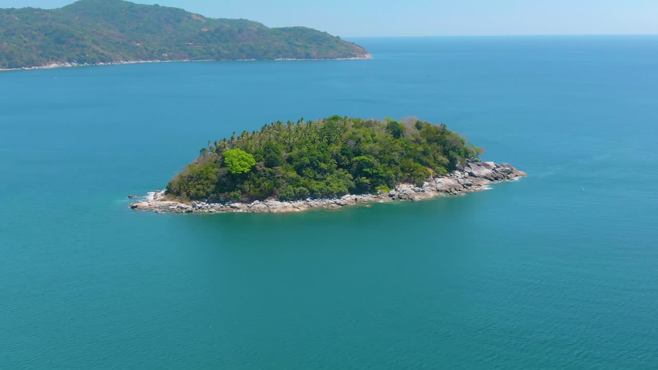 바다 속 의 열대 섬