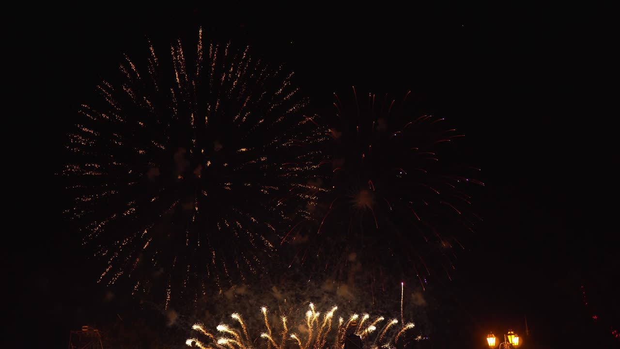 Amazing street fireworks 4