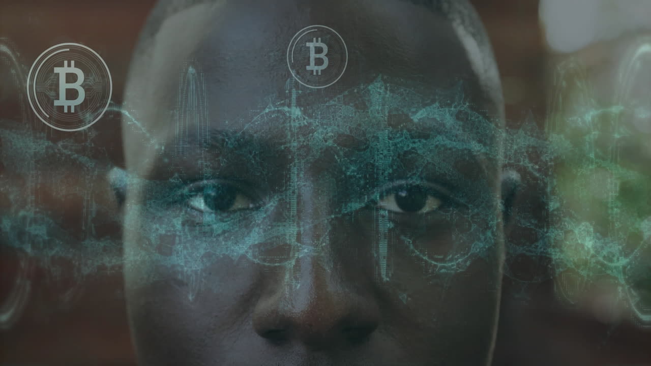 símbolos de bitcoin y animación de la red blockchain en primer plano de la cara de la persona