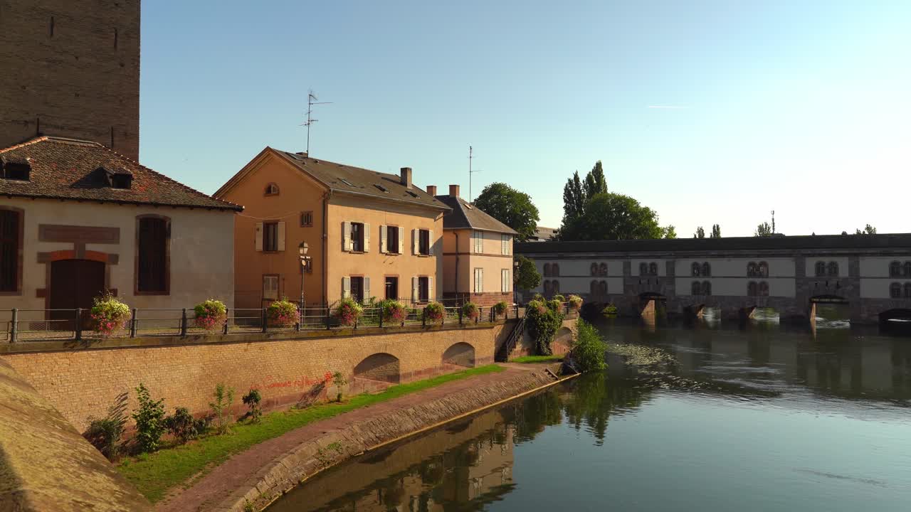 puentes cubiertos de estrasburgo puente en la pequeña francia con histórico punto de referencia barrera vauban