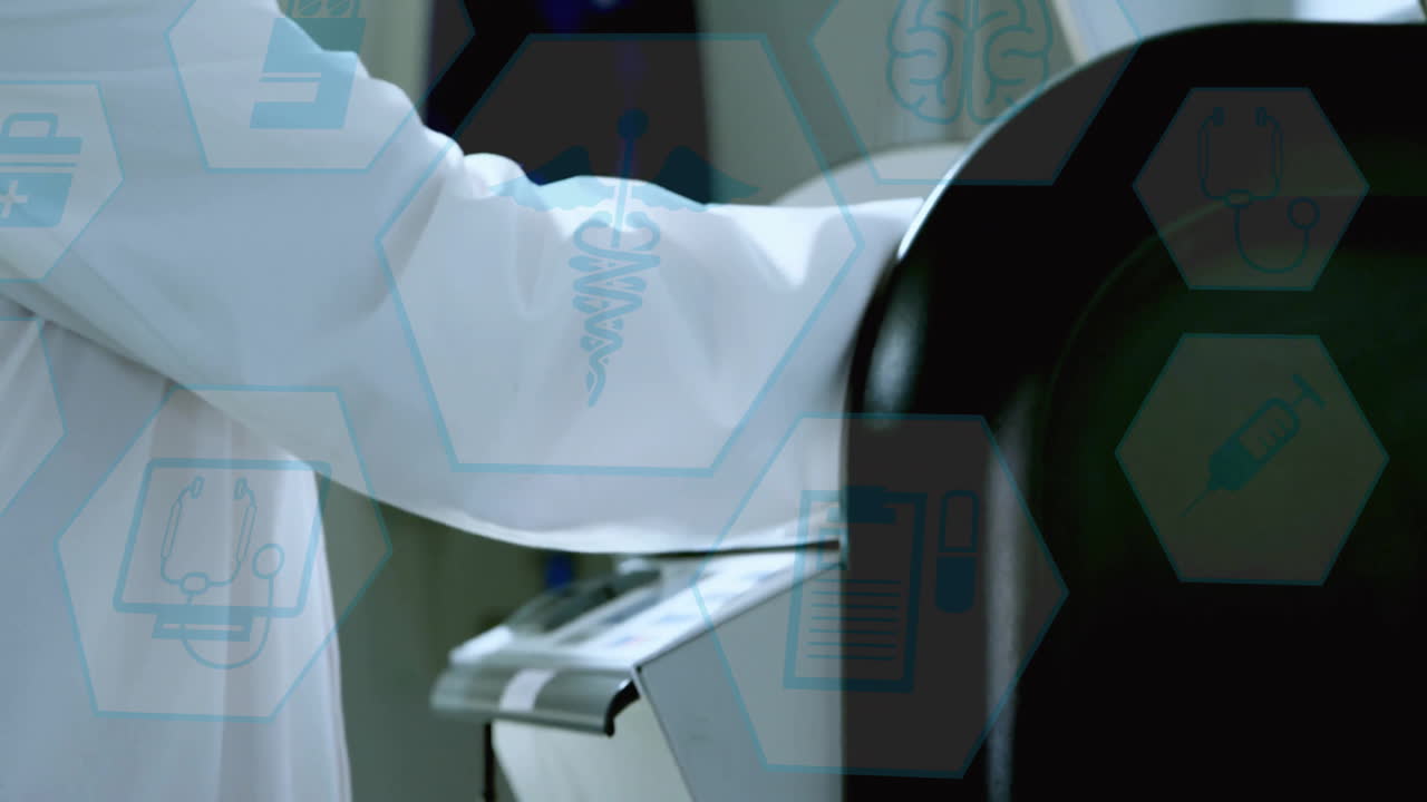 실험실에서 실험을 하는 백인 과학자에 대한 의료 아이콘의 애니메이션