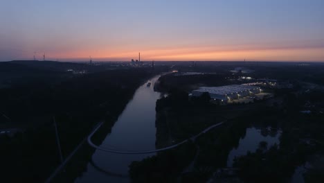 Paisaje-Aéreo-De-Alemania-Sobre-El-Canal-Rhine-Herne-En-El-Norte-De-Westfalia,-Vista-De-Vuelo-De-Drones