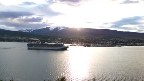 iceland cruise offers breathtaking view of stunning natural landscapes