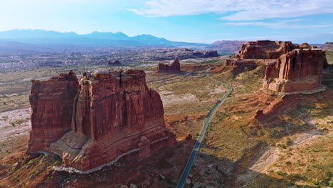 red rocky spires, natural phenomena, landscape of another planet, scenic utah