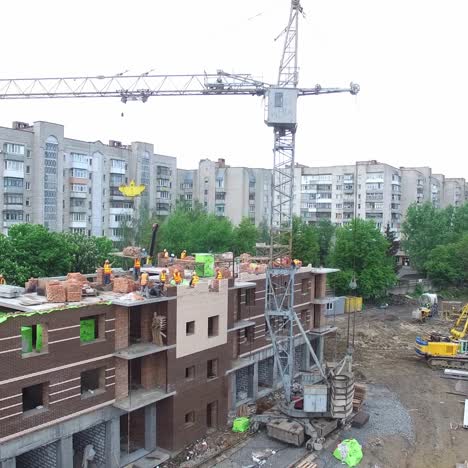 tower crane build large residential building