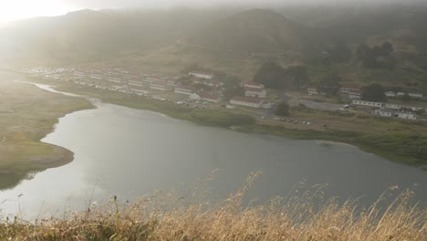 con sus amplias vistas al océano y su belleza natural intacta, los promontorios de marin en sausalito, california,