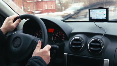 encontrar el camino fácilmente con el dispositivo gps