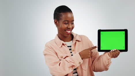 Green-screen,-tablet-and-face-of-black-woman
