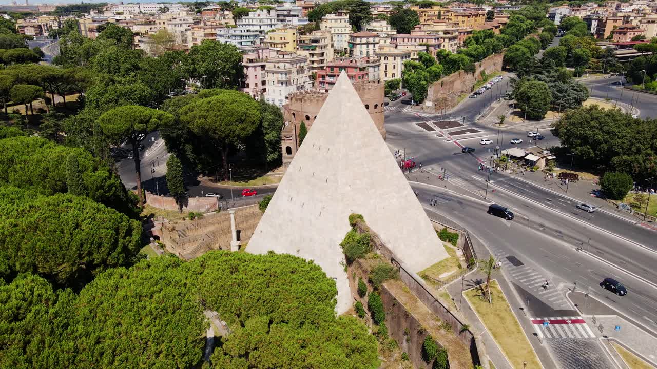 Iconic Roman pyramid stands beside ancient walls and modern traffic in harmony