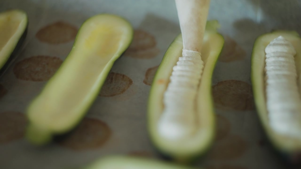Zucchine farcite con crema