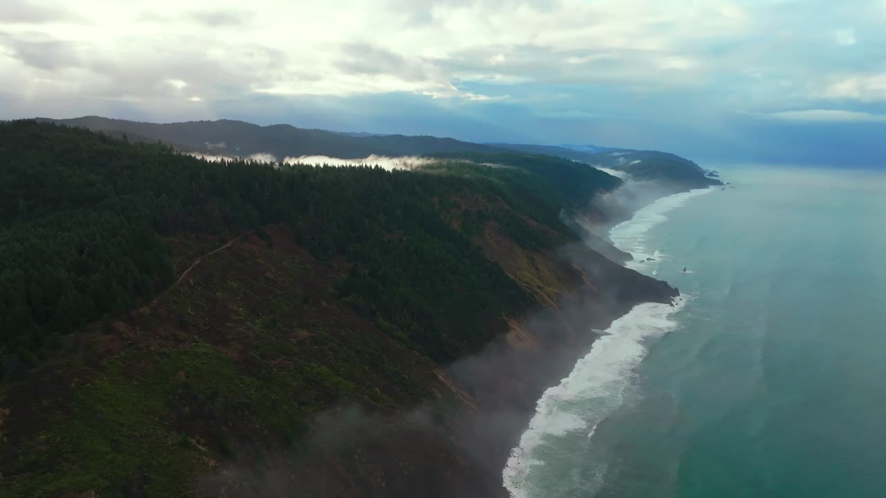 USAL Beach Whitehorn Northern California aerial drone Lost Coast Trail Oregon Washington Redwood National State Park Forest PNW Pacific Northwest morning fog mist rain clouds Mendocino circle right