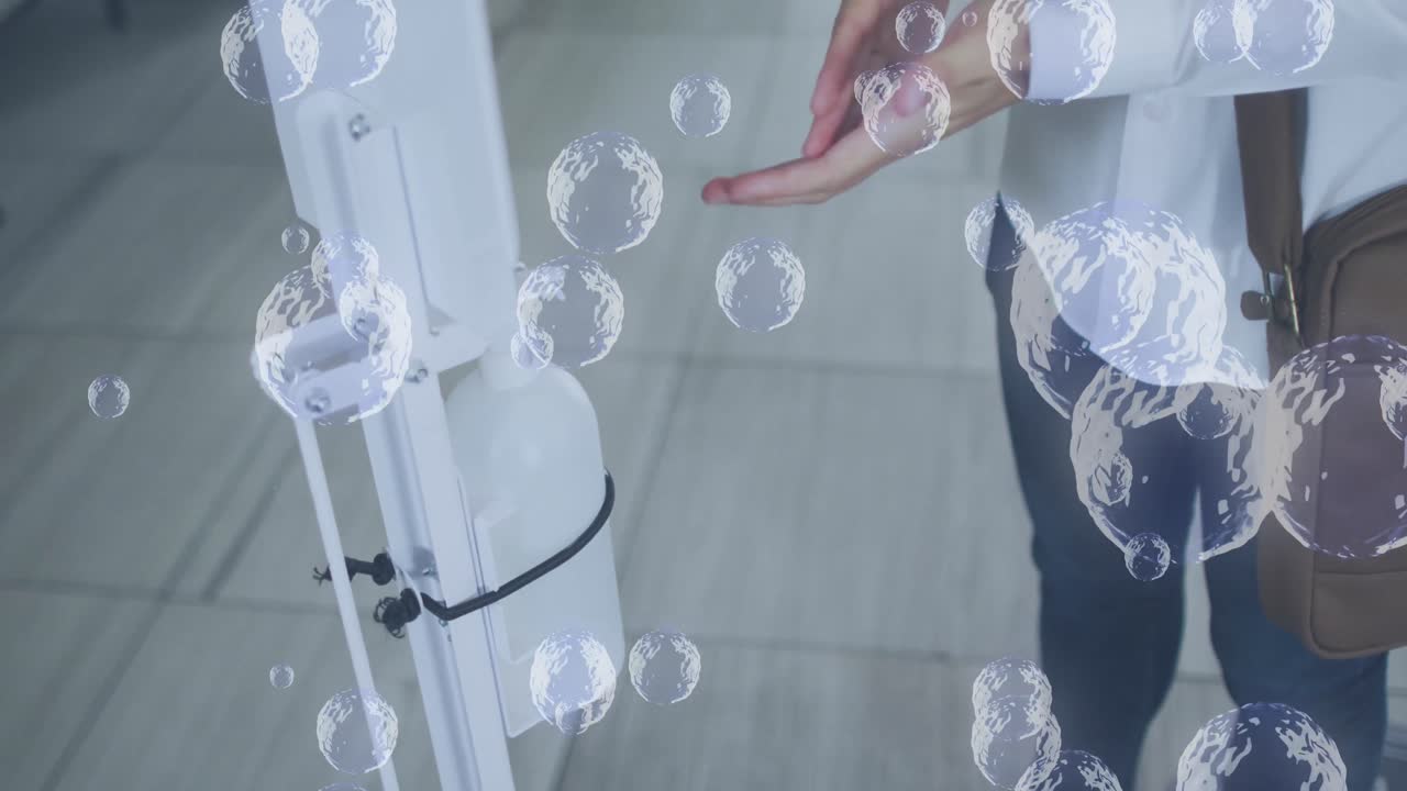 백인 여성의 손을 소독하는 거품의 애니메이션