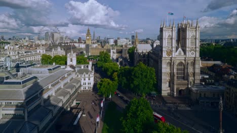 Vista-Aérea-De-Londres,-Incluida-La-Abadía-De-Westminster-Y-El-Big-Ben