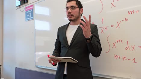 consultant explaining data with formulas