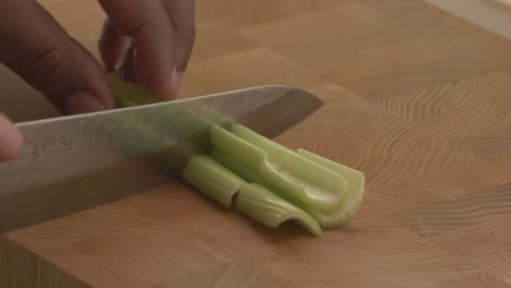 cutting-the-celery-stalk-for-the-leche-de-tigre