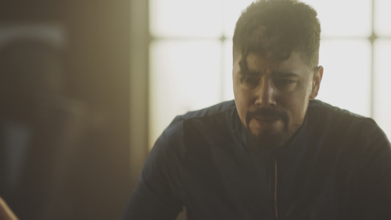 Man working out intensely