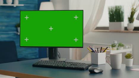 Leeres-Wohnzimmer-Mit-Modernem-Chroma-Key-Greenscreen-Mock-up-Computer