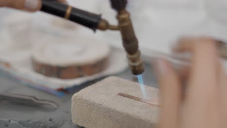 soldering metal jewelry