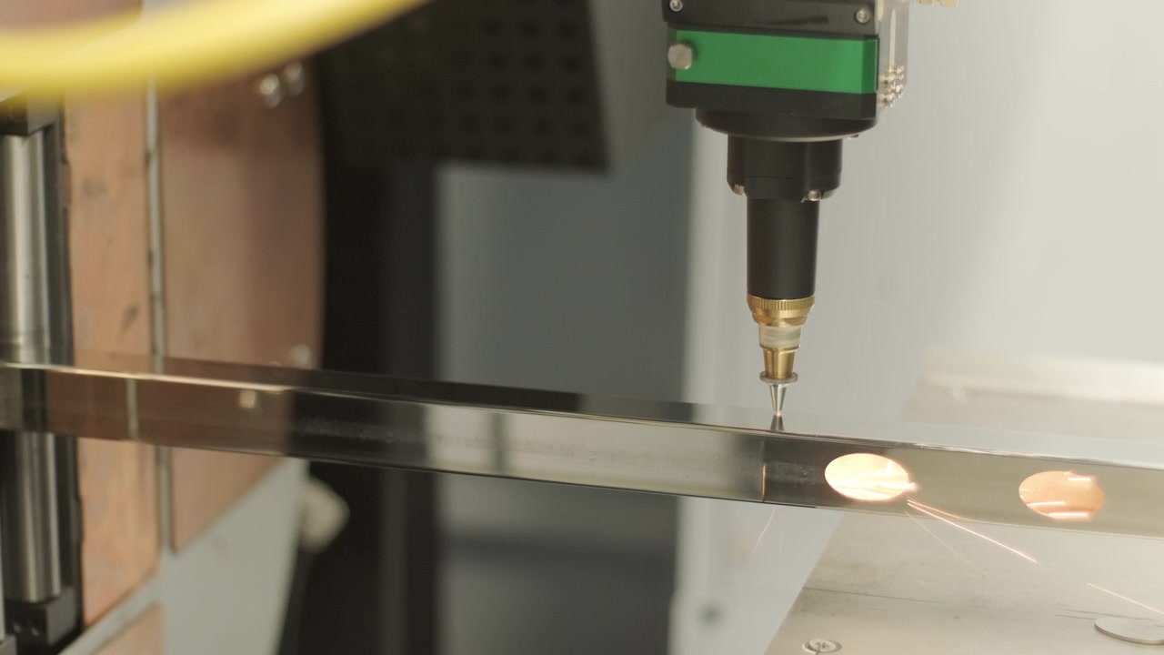 Industrial Laser Cutting Machine Processing Metal Pipe