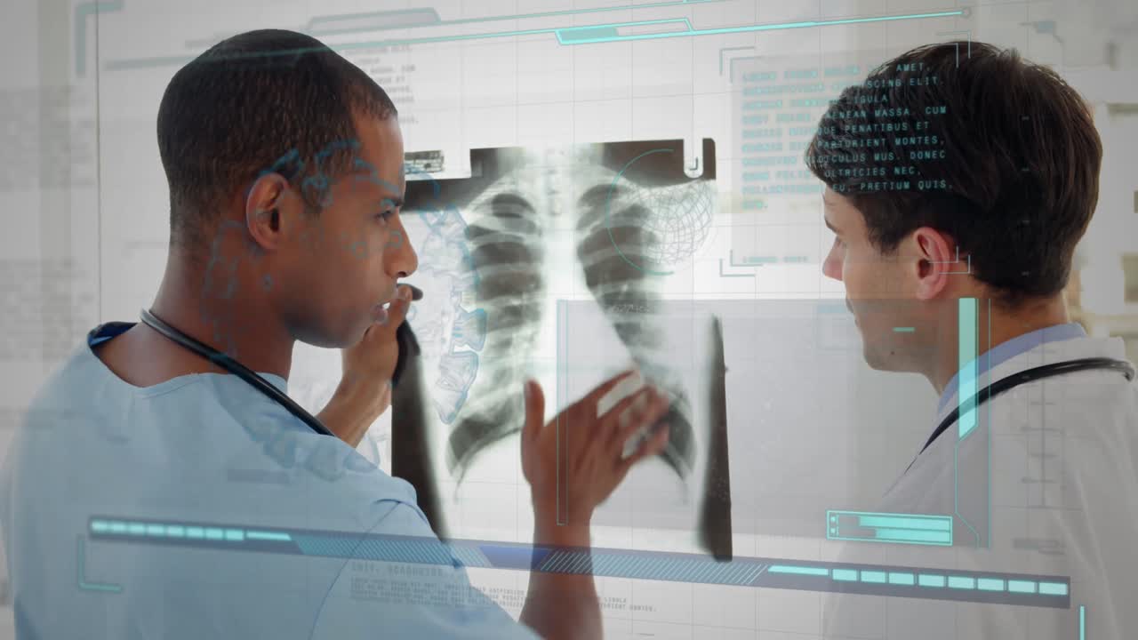 animación de diversos médicos hablando sobre el procesamiento de datos