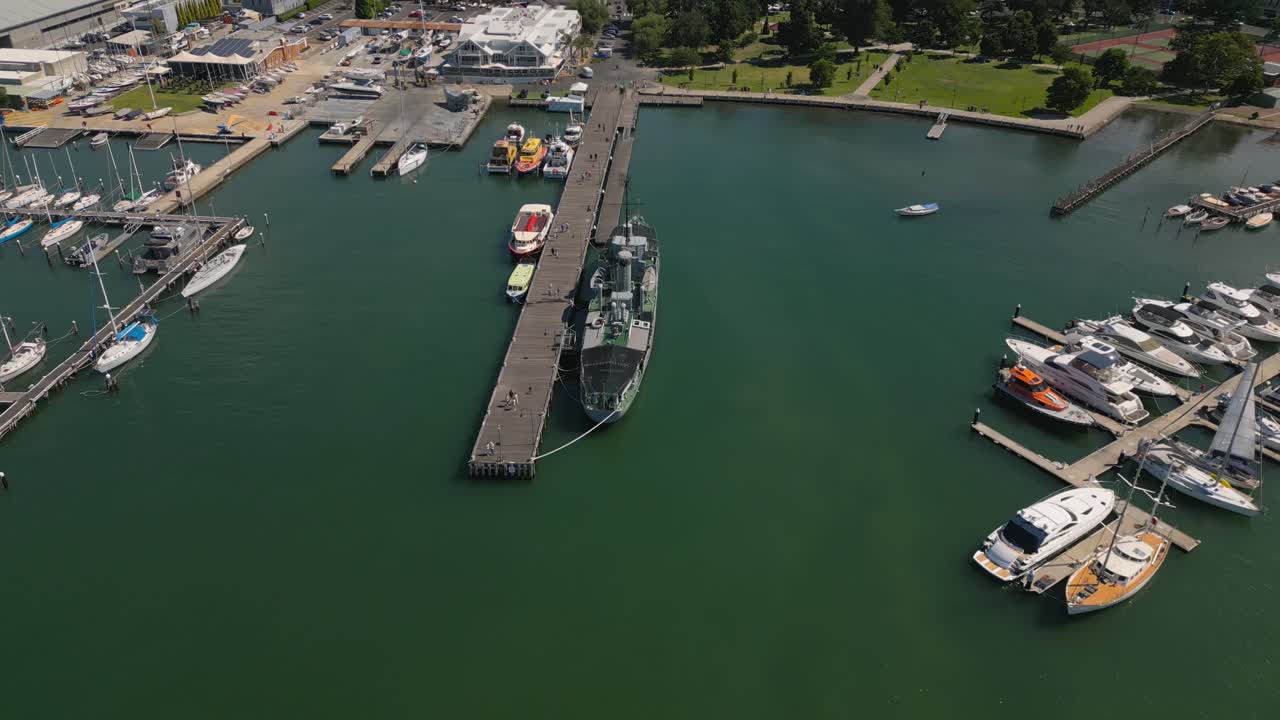 Drone footage panning away from Gem Pier in Williamstown, Melbourne.