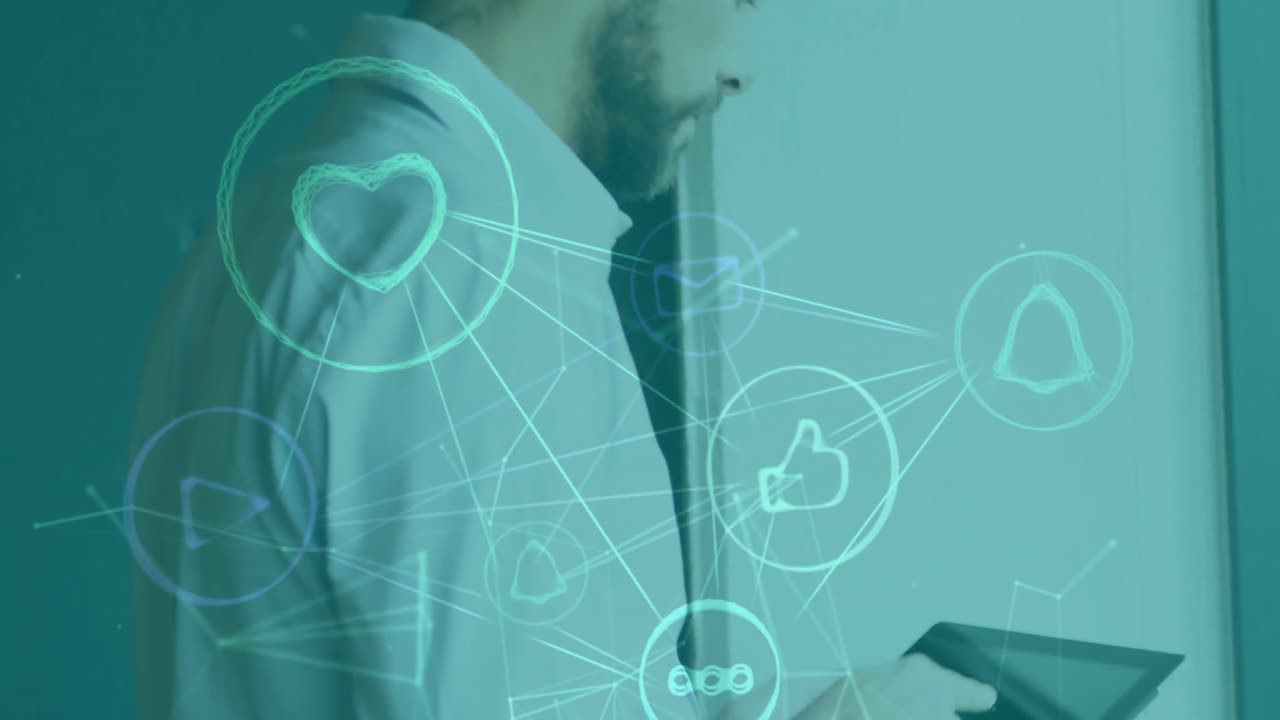 디지털 태블릿을 사용하고 사무실에서 미소 짓는 두 인종의 남성에 대한 디지털 아이콘 네트워크의 애니메이션