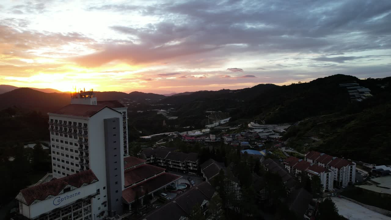Veduta panoramica generale del distretto di Brinchang all'interno dell'area delle Cameron Highlands in Malesia