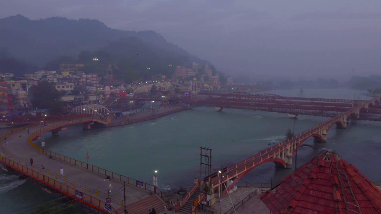 Paneo a la derecha de Haridwar, Uttarakhand, India