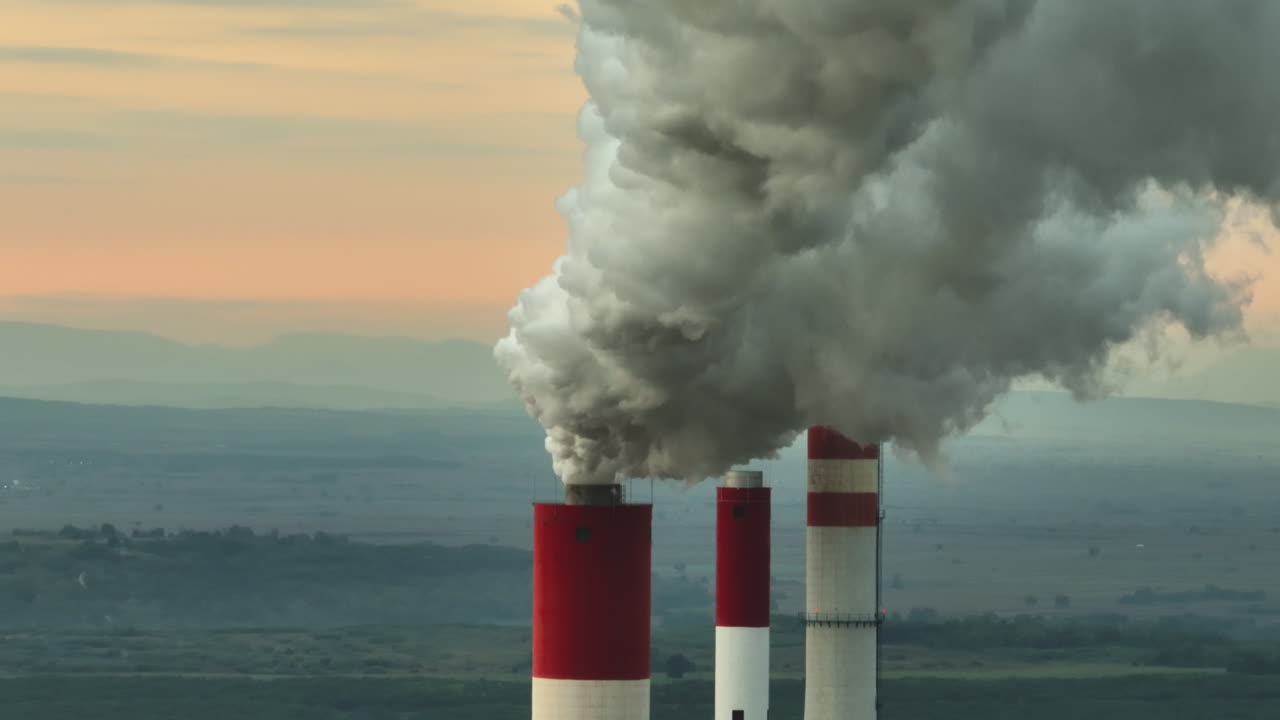 일출과 일몰의 발전소 배출량