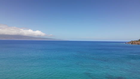 deep blue water of pacific ocean, peaceful, sunny marine paradise, maui