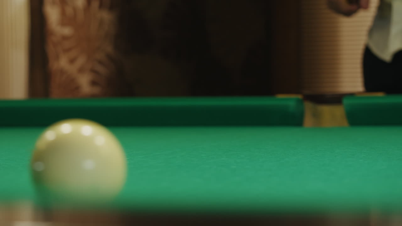 Mini Table De Billard Portable - Jeu Pour Enfants Et Adultes, 11 Billes, 2 Queues (différentes Tailles)