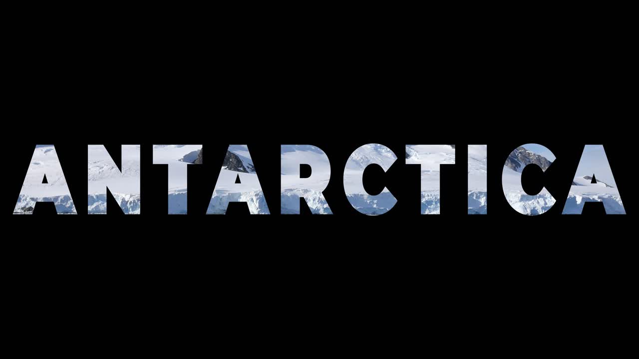 paisaje montañoso nevado con icebergs y océano con gráfico que deletrea la antártida