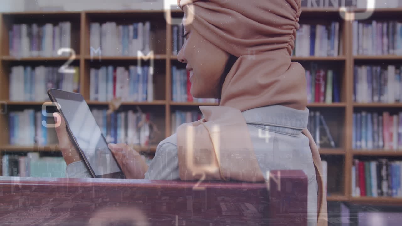 animación del procesamiento de datos sobre una estudiante biracial